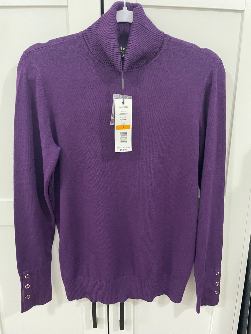 NWT Joseph A Womens Small Purple Turtleneck Sweater Gold Tone Button Cuffs